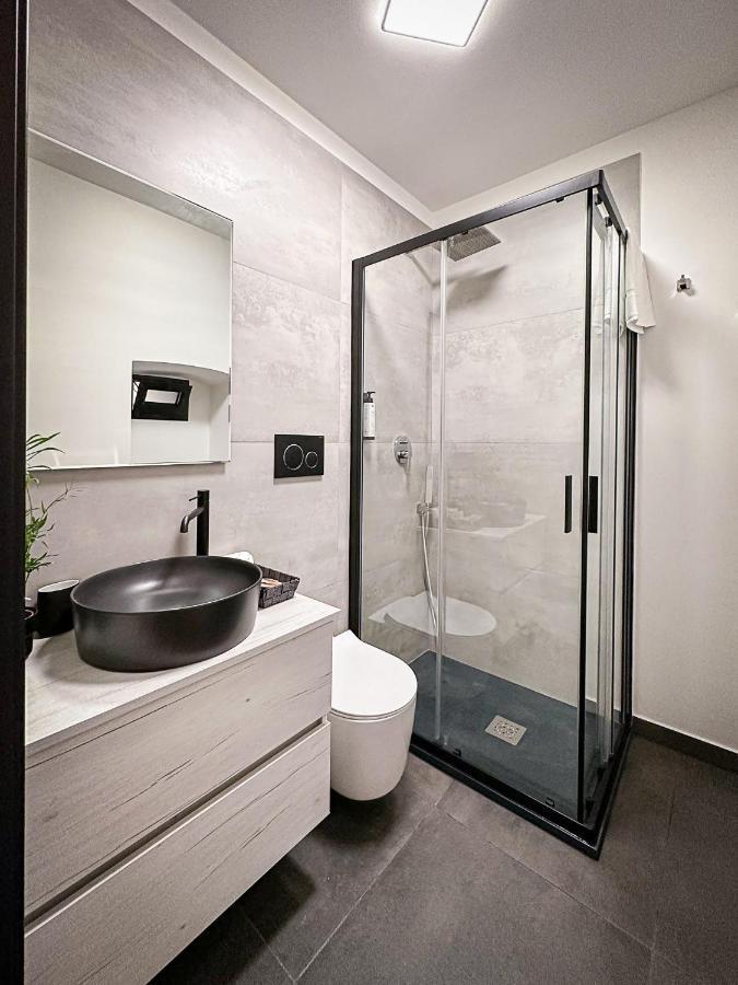 Marbel Suite Adelfia Extérieur photo